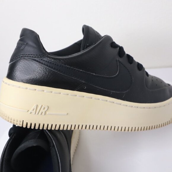 NIKE W AF1 SAGE LOW BLCK/BLCK-WHITE [AR5339 002] size us 7 - Picture 9 of 10